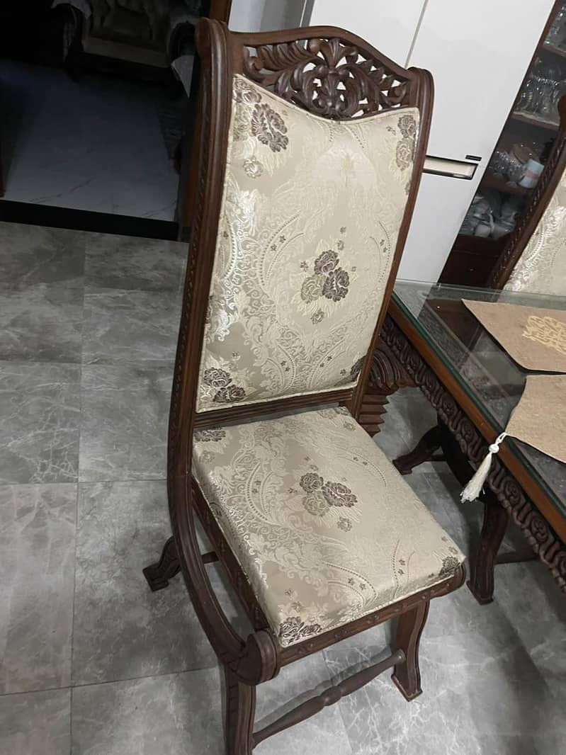 dining table 0