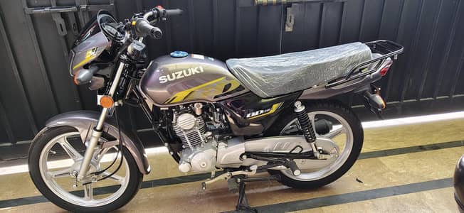 Suzuki gd 110s grey 2026