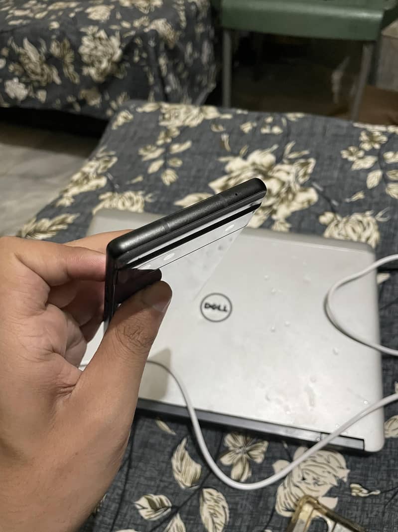 Google Pixel 6a 4