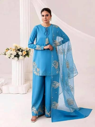 women suit set