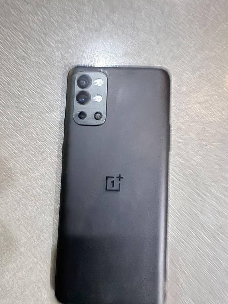 One Plus 9R 4