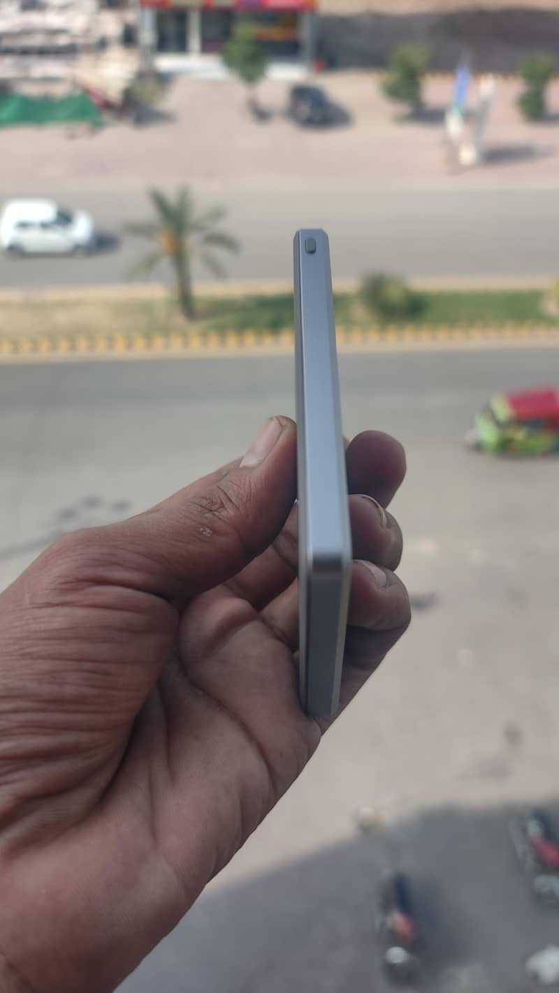 Infinix 1