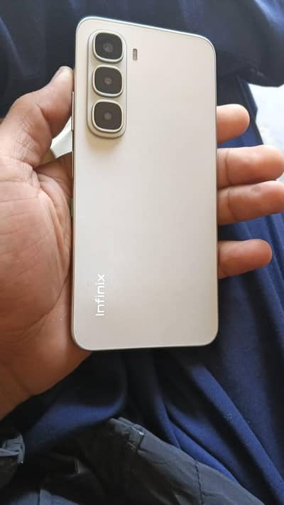Infinix hot 60i