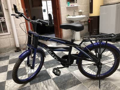 Bicycle blue 8-12 years