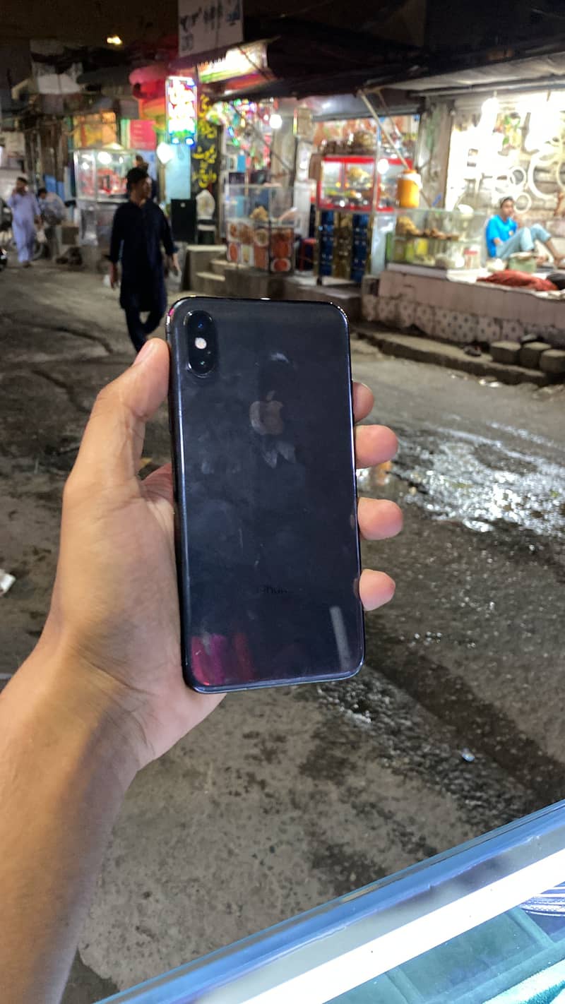 Apple iPhone X 1