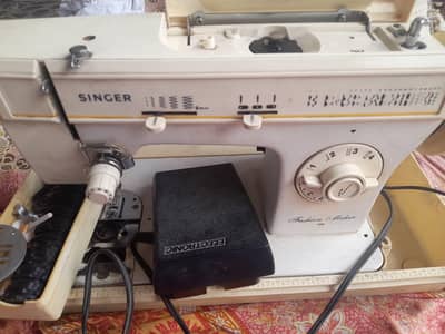 Sewing Machine For Sale