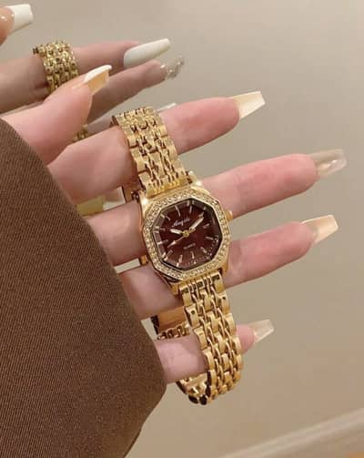 Everyday use watch