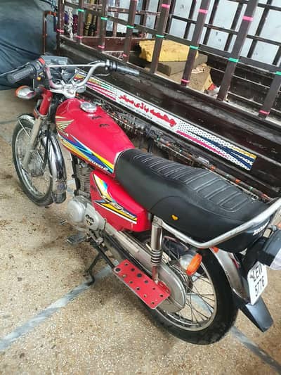 Honda 125 2019 model for sale jaaneman condition