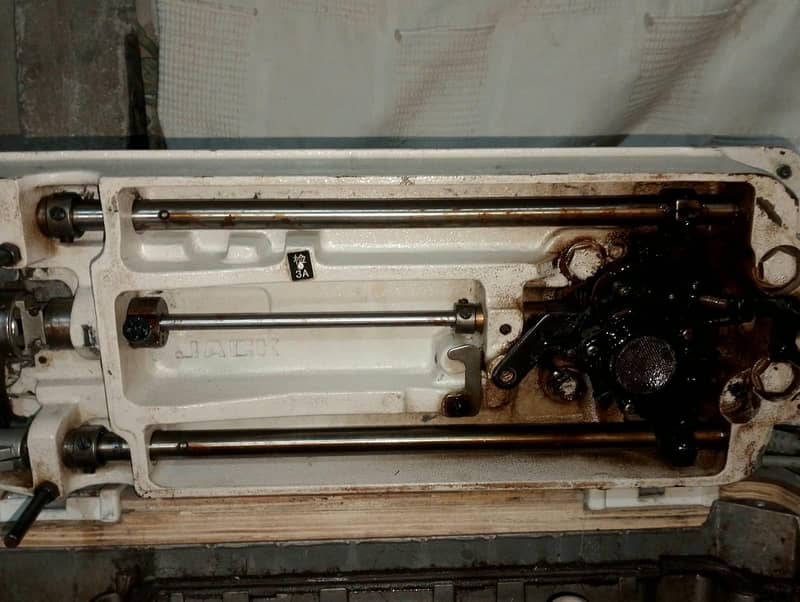 Singer Machine 1