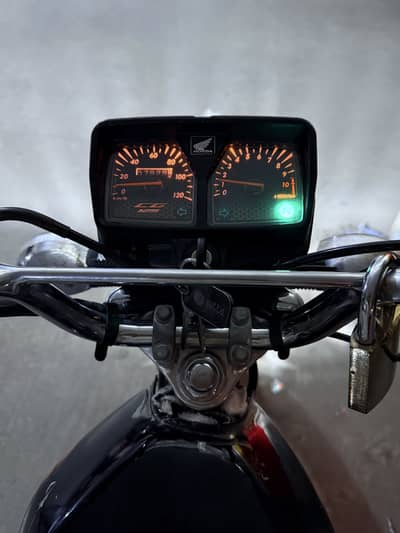 Honda CG 125 Gold Edition 2025