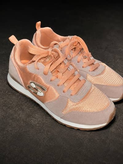 Skechers Air-Cooled Memory Foam — Original & Stylish