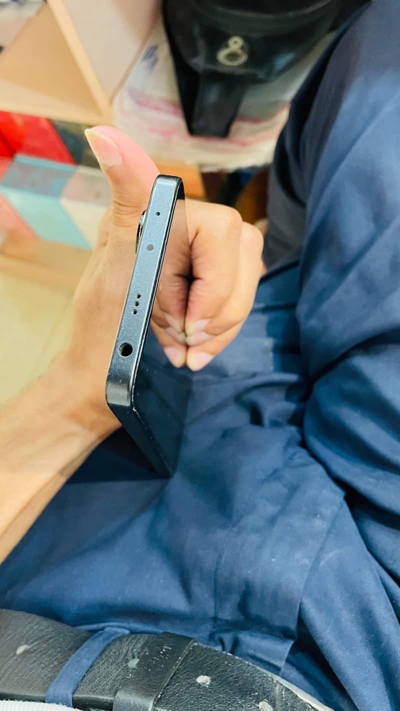 Xiaomi Redmi Note 13 3