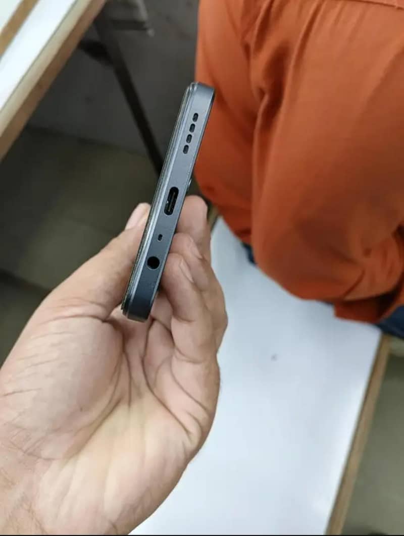 Realme Note 70 5