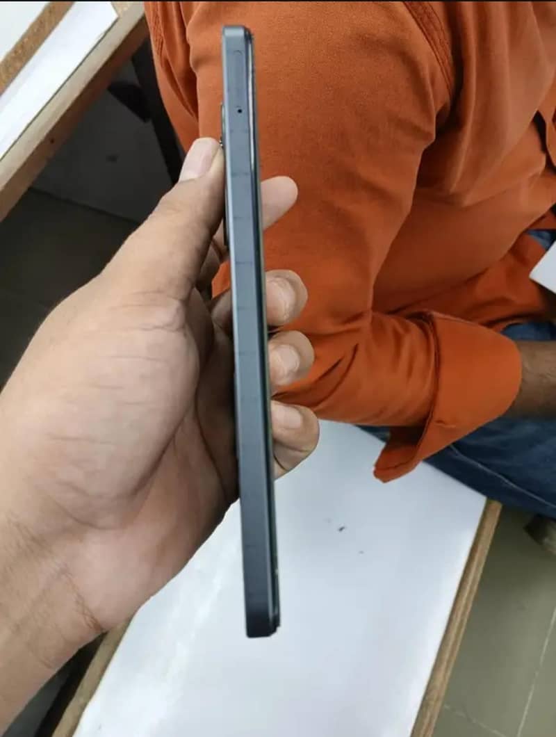 Realme Note 70 6