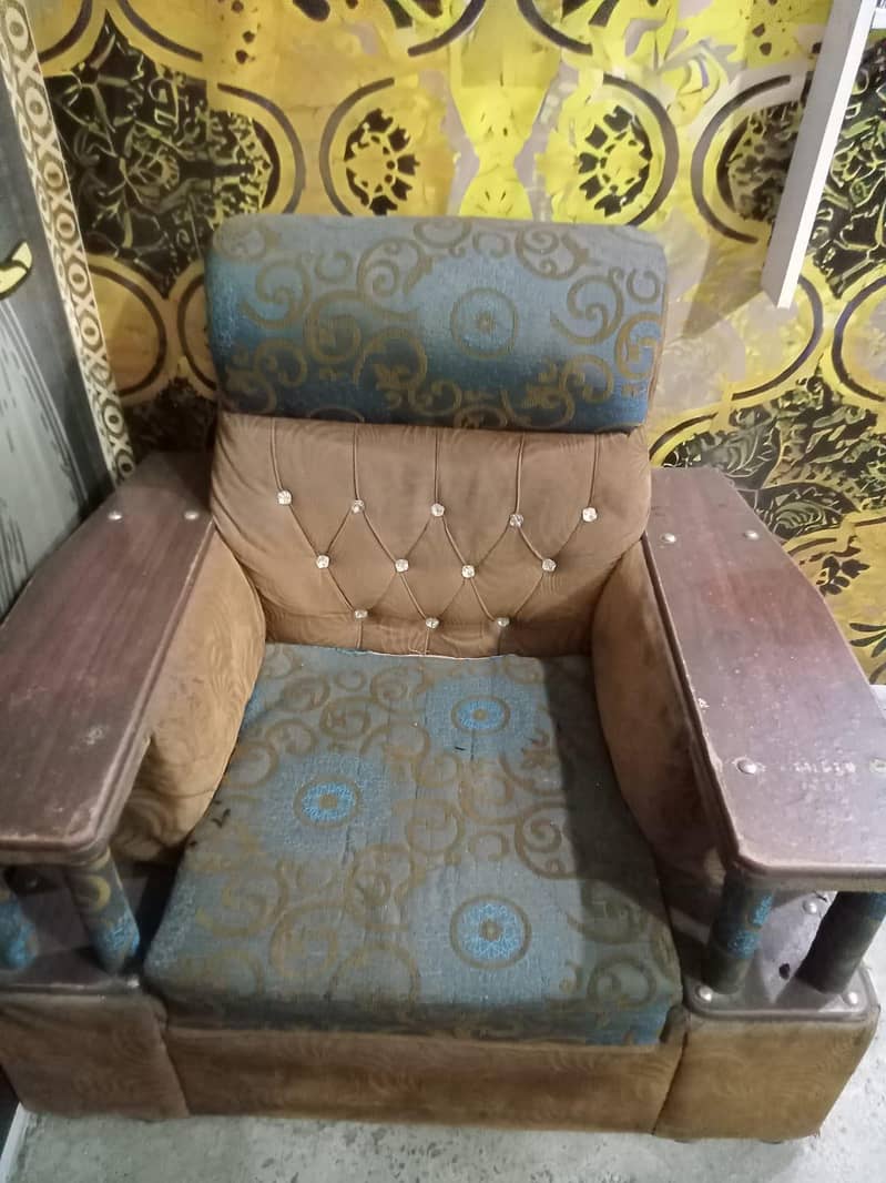 saloon  ارجنٹ سیل 12