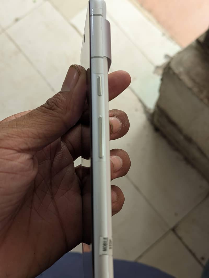 GOOGLE PIXEL 7 2