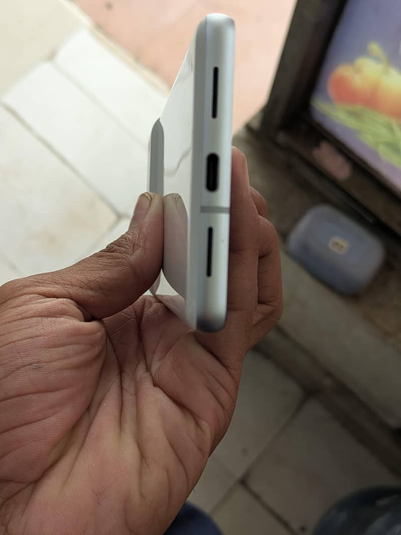 GOOGLE PIXEL 7 6