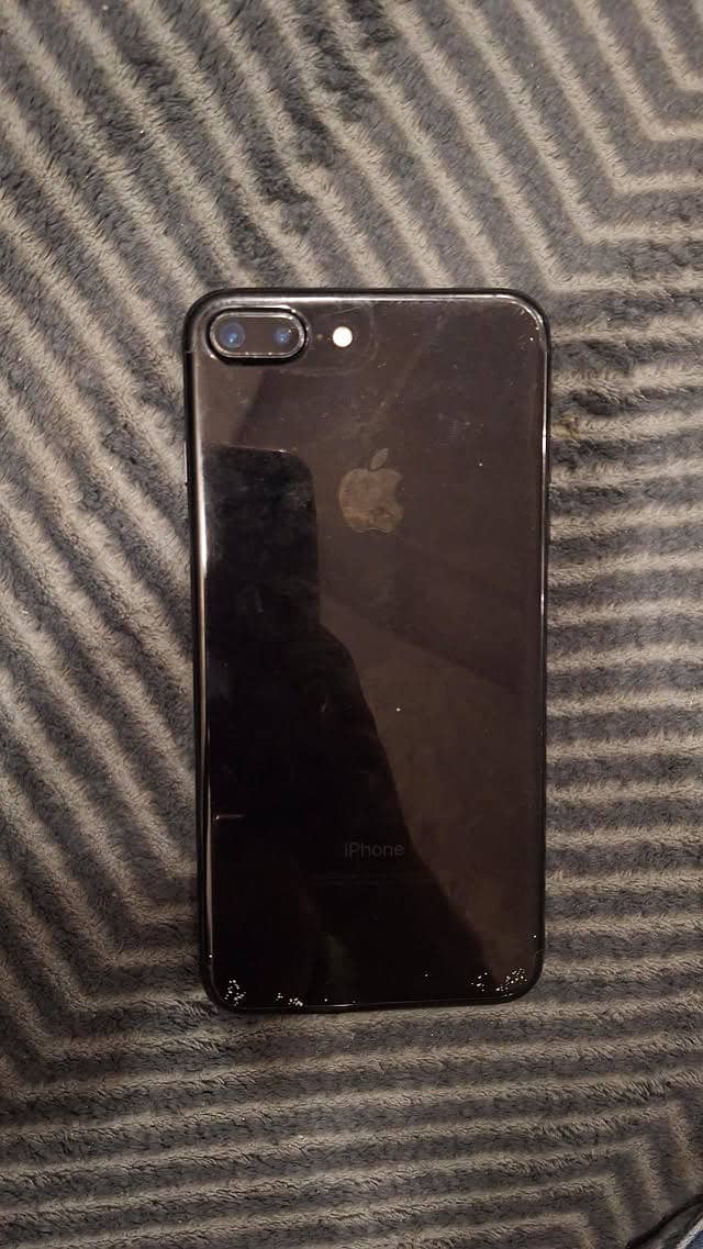Apple iPhone 7 Plus 4