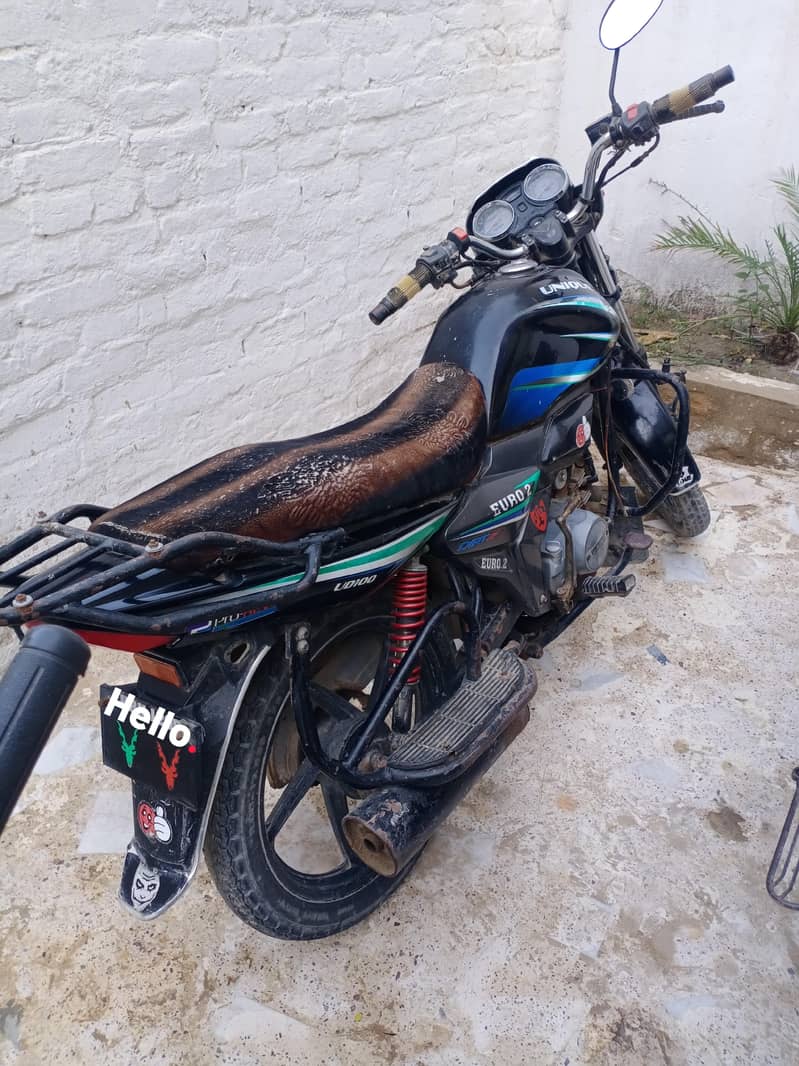 UD 100 Unique 1