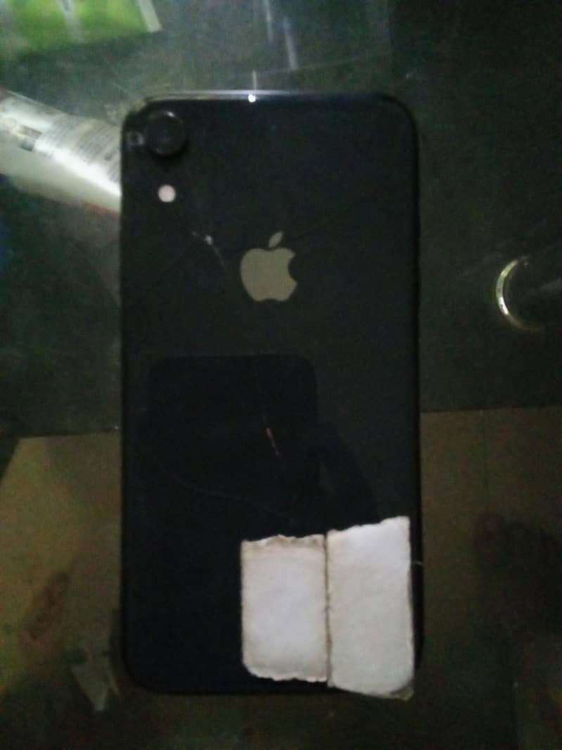 Apple iPhone XR 1
