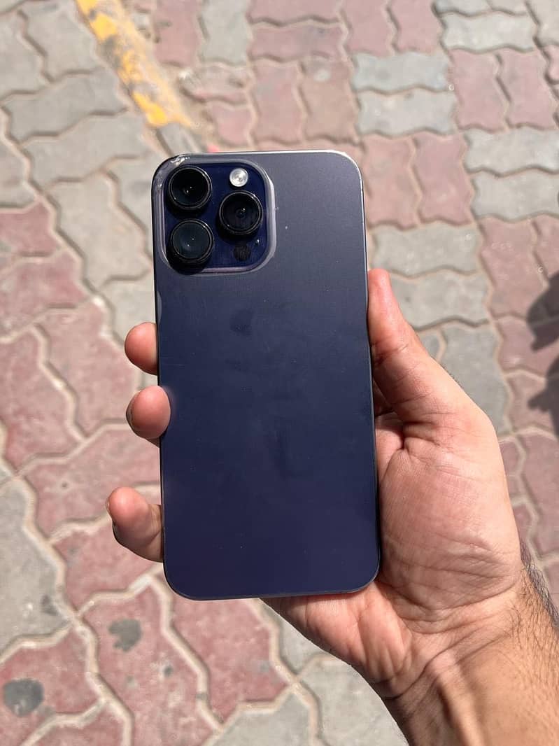 Apple iPhone 14 Pro Max 2