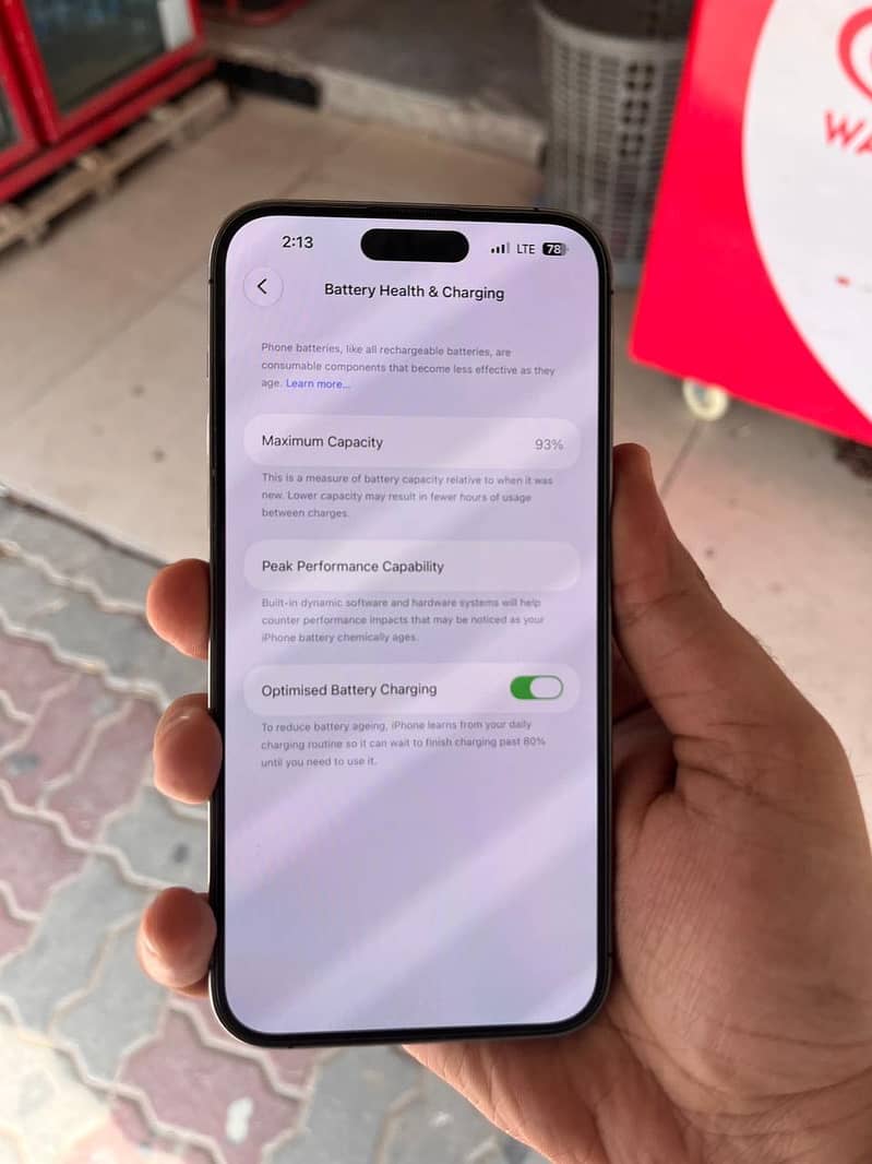 Apple iPhone 14 Pro Max 4