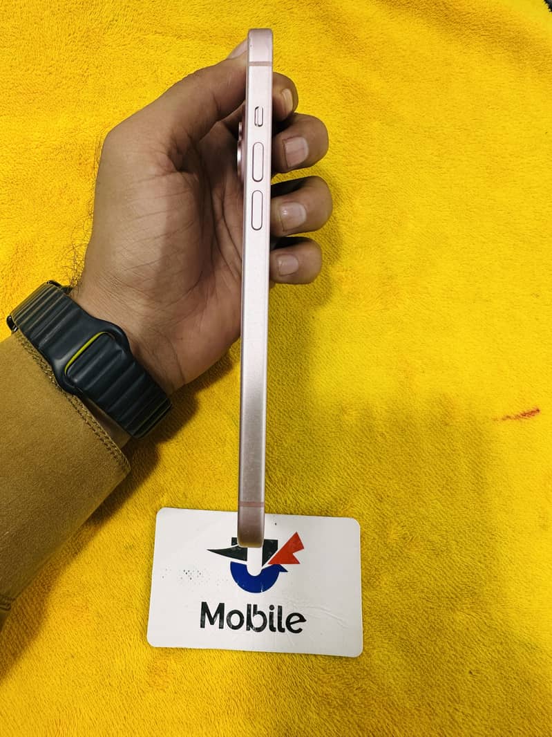 Apple iPhone 15 plus 2