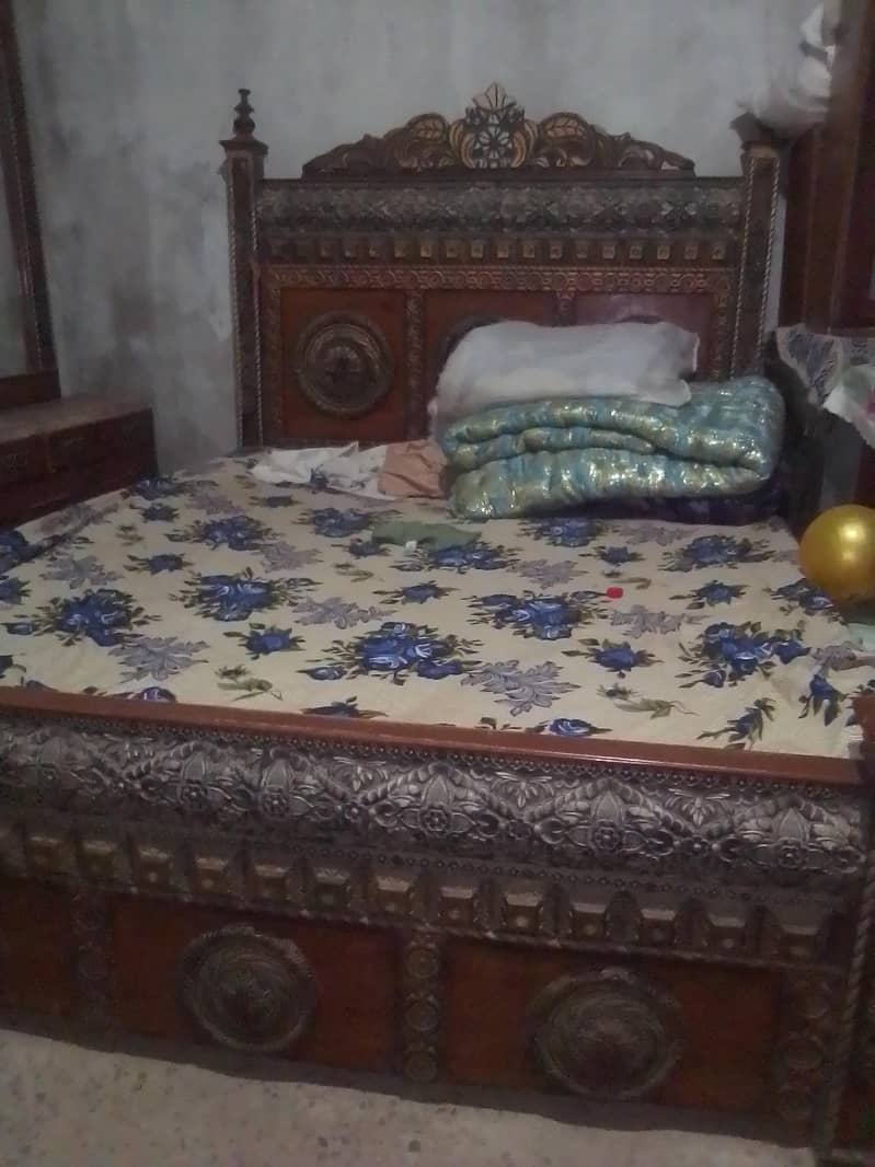 bed mirror 0