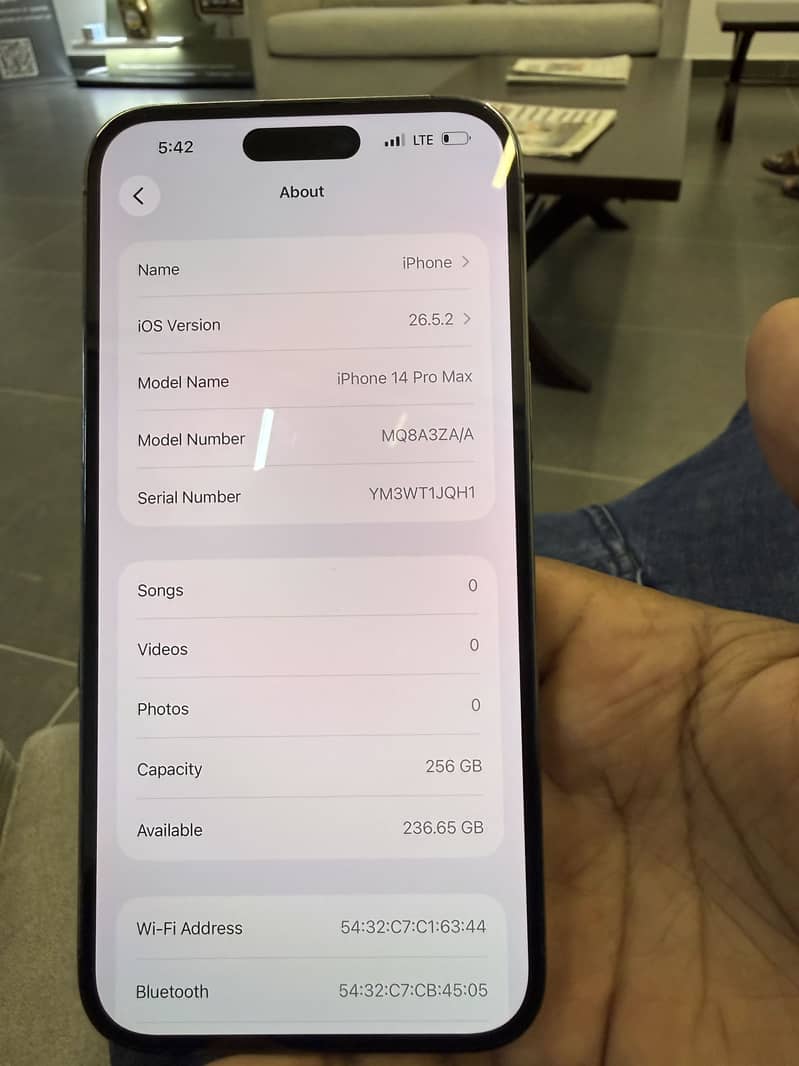 Apple iPhone 14 Pro Max 3