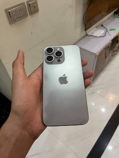 Apple iPhone 15 Pro Max