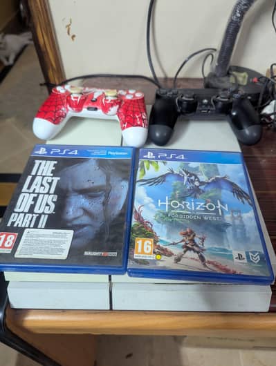 Play station with 5 games and 2 controllers.