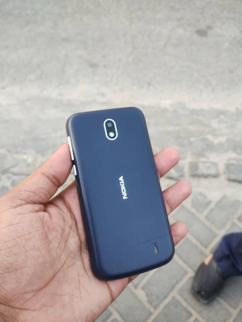 Nokia 1 0