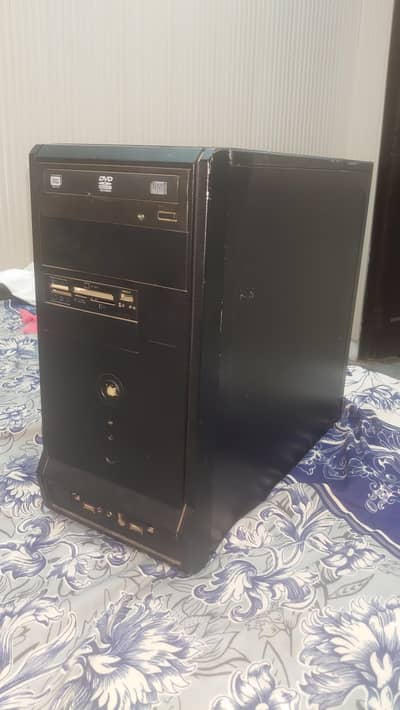 gaming PC Whatsapp 03304103500