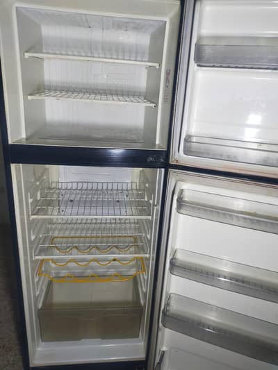 Singer Refrigerator for Sale Large Size