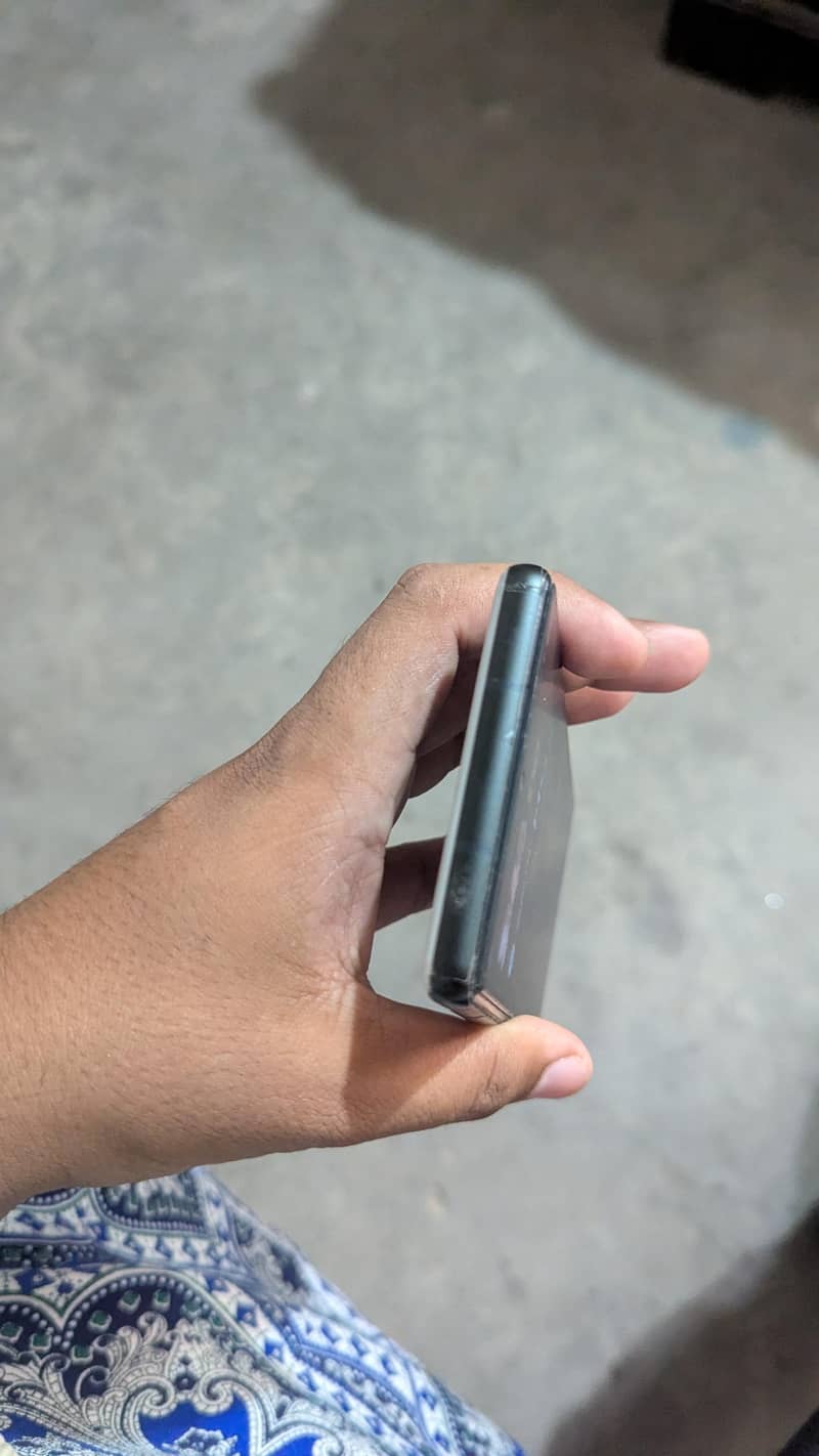 Google Pixel 6a 5