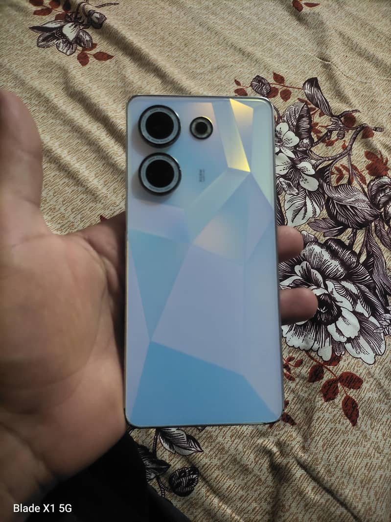 Tecno CAMON 20 4