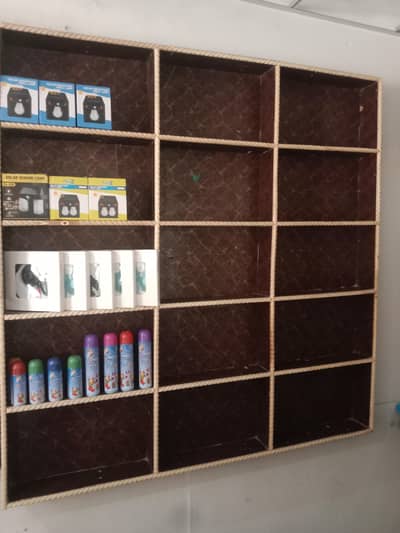 3 almari albariya bray sall 5*5   (2)  8*8 (1)