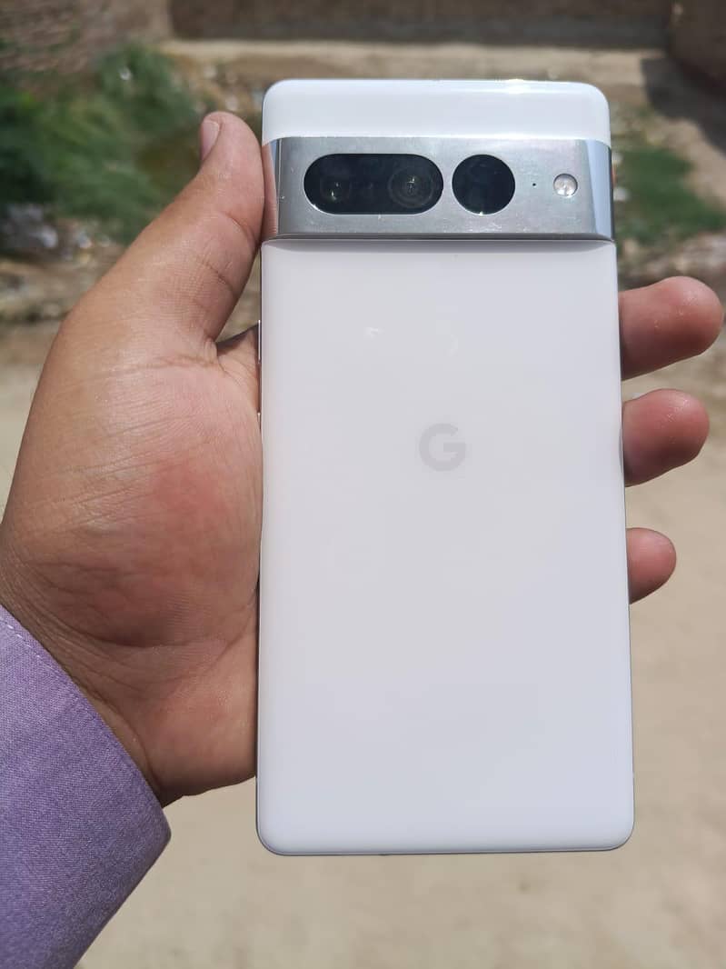 Google Pixel 7 Pro 0
