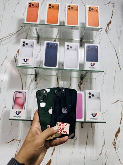 Apple iPhone 13