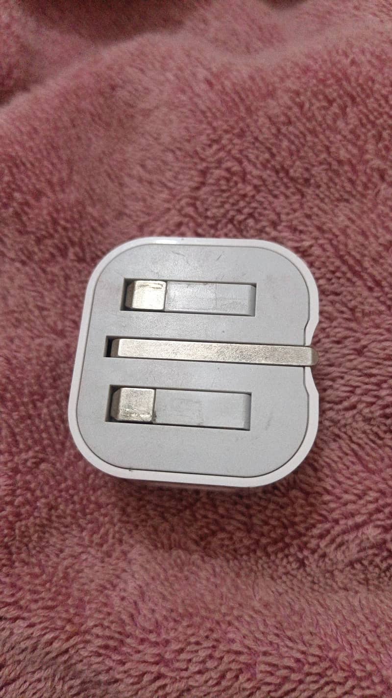 charger + cable 2