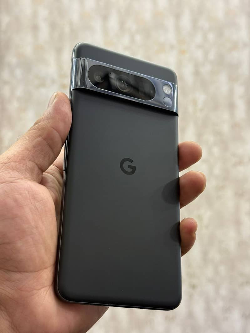Google Pixel 8 Pro 1