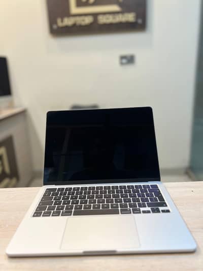 Apple MacBook Air M2 2022 13 inch 8GB 256GB 10 CC 100% BH Silver