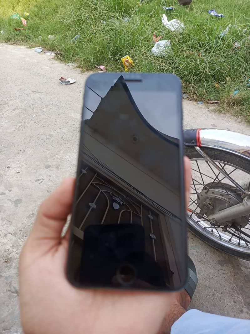 iPhone 7 Plus pta 1