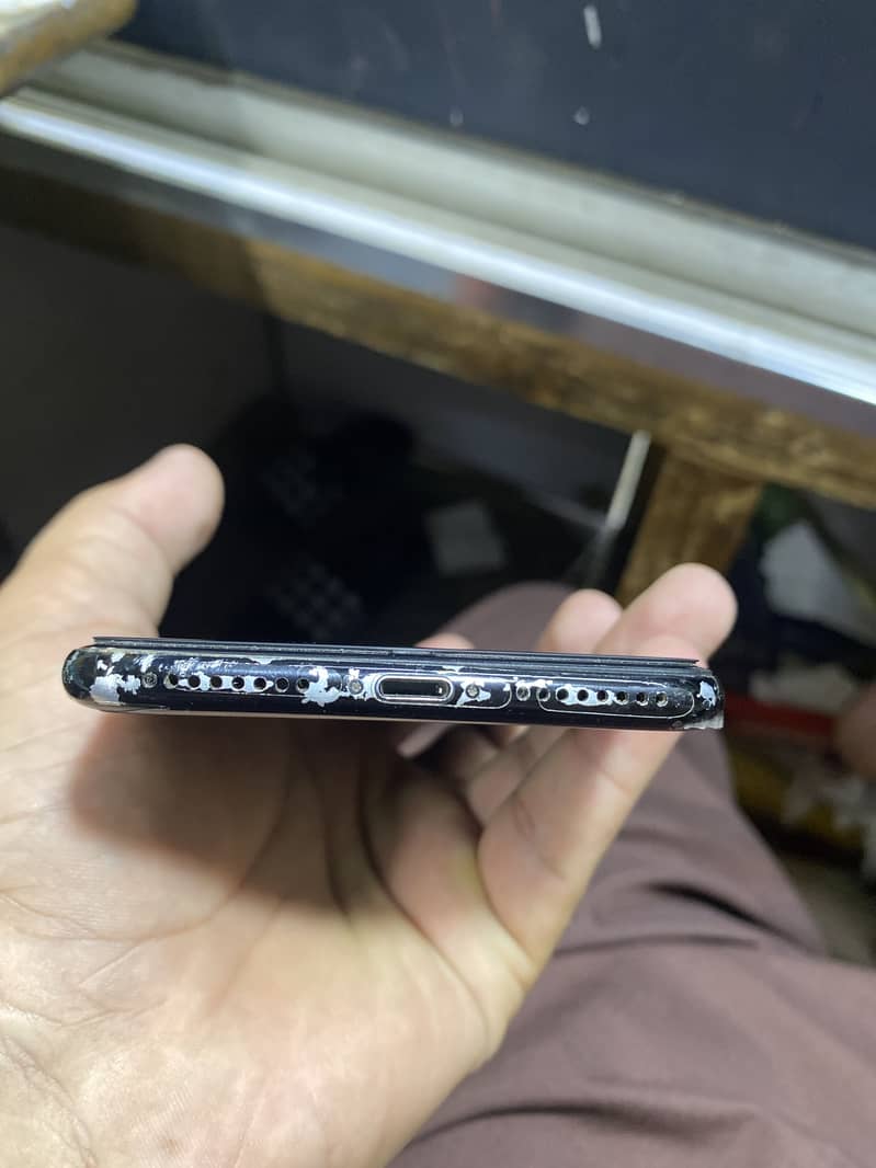 Apple iPhone 7 Plus 2
