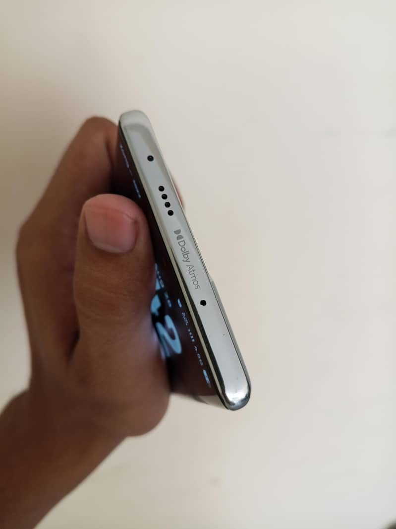 Techno camon 40 pro 7