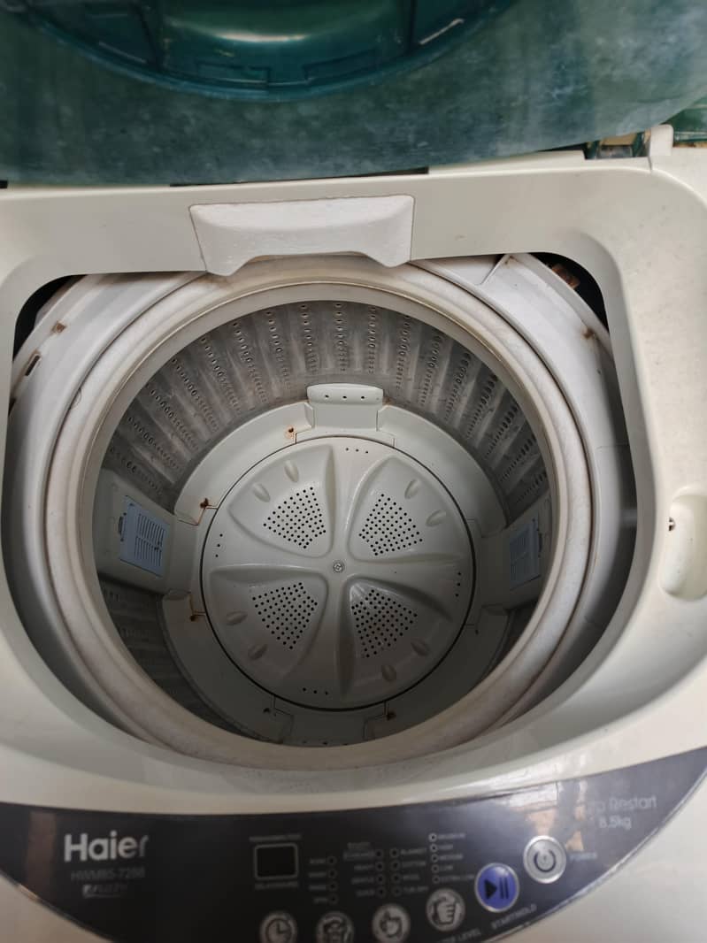 Haier Fully automatic washing Machine 1