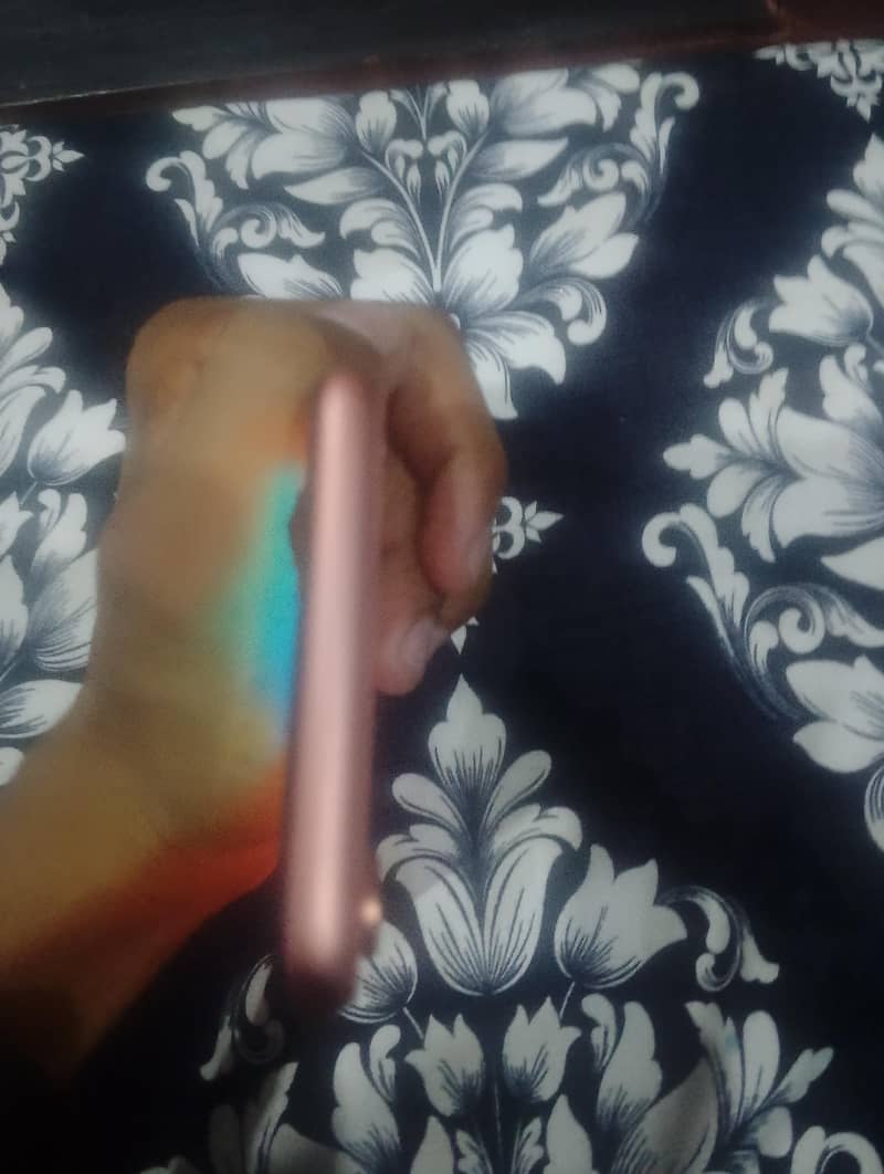 iPhone XR 1
