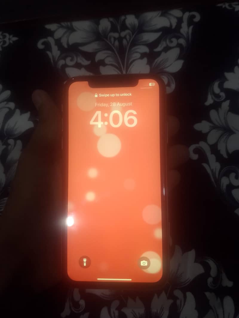 iPhone XR 5