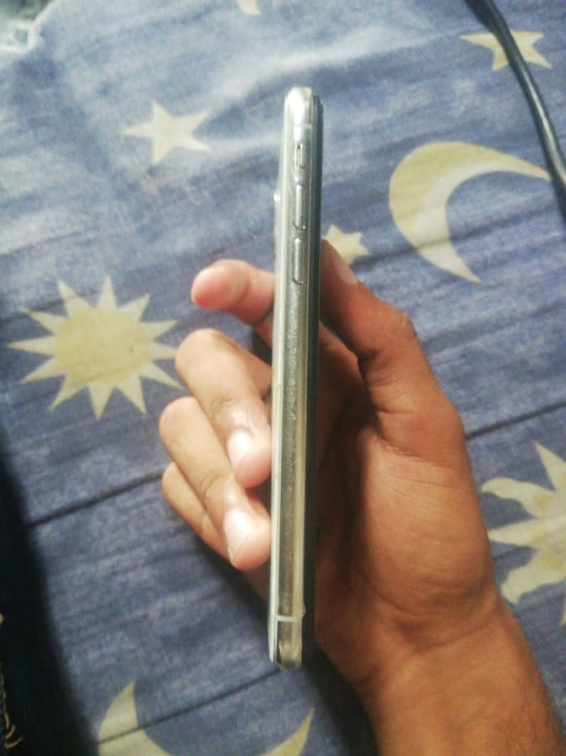 Apple iPhone X 1