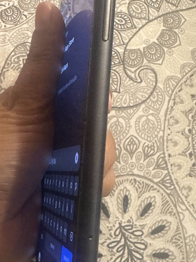 Apple iPhone 11 2